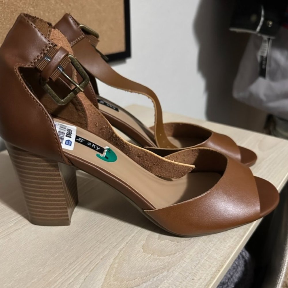 COPY - Brown Heels 7.5